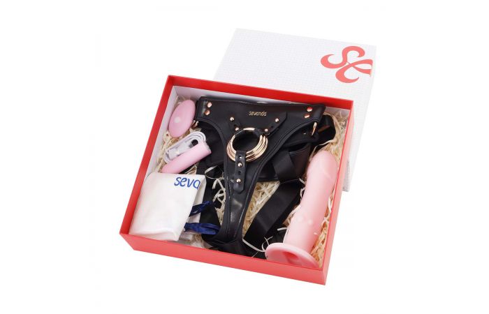 Sevanda Remote Control Strap on met Dildo