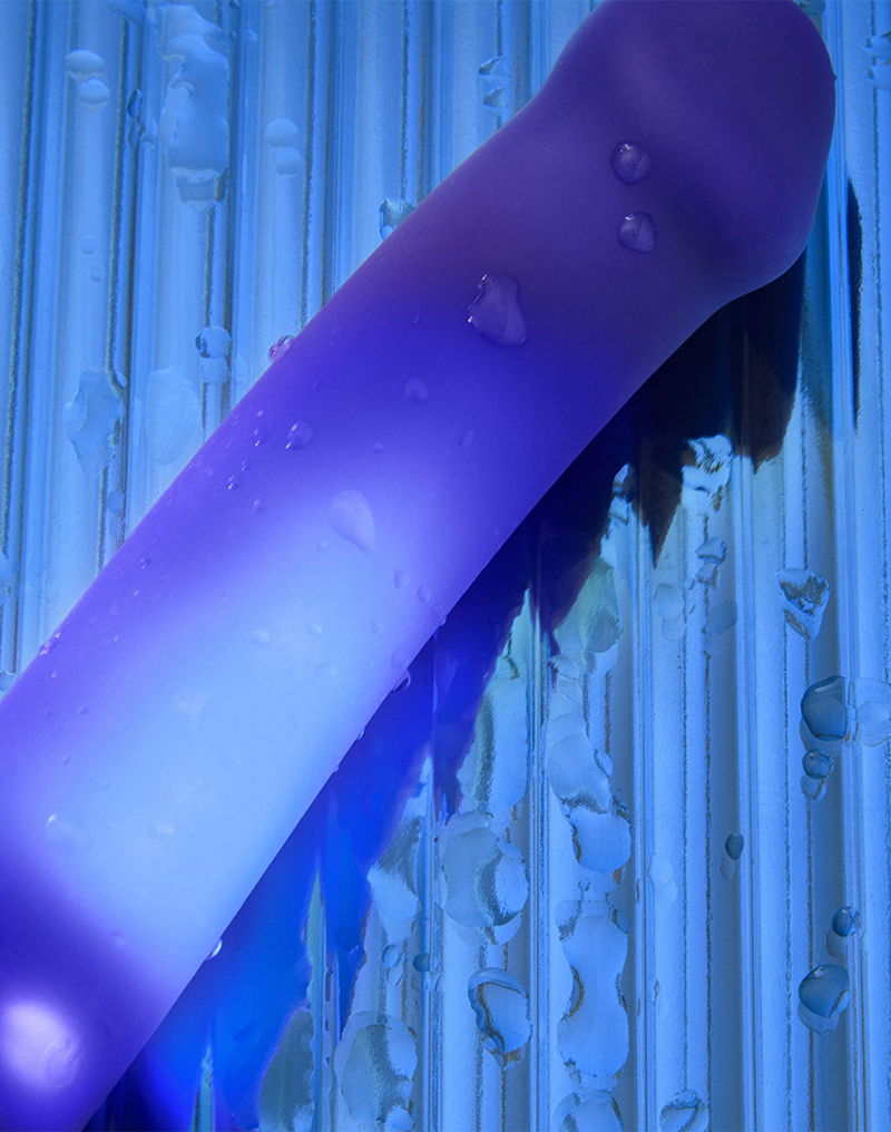 Strap-On-Me - Glow LED Dildo - Maat M - Paars - Afbeelding 9