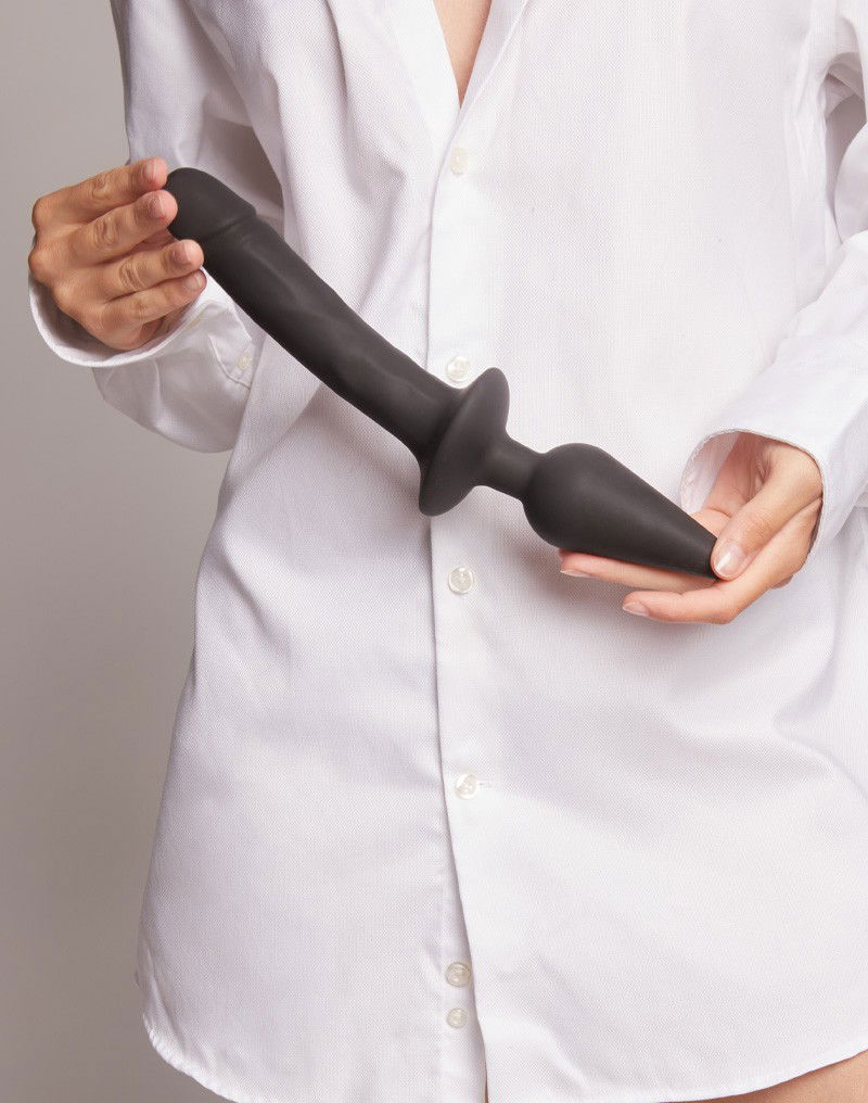 Strap-On-Me - Realistische Switch Plug-In - 2-in-1 Dildo & Butt Plug Maat S - Zwart - Afbeelding 5